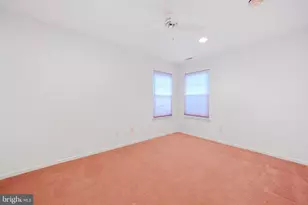 313 Martinique Dr, Monroe Township, NJ 08094 - Photo 17