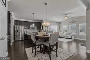 490 DeFrancesco Cir, Glassboro, NJ 08028 - Photo 9