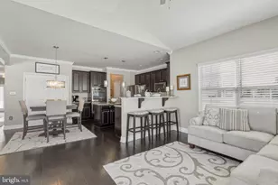 490 DeFrancesco Cir, Glassboro, NJ 08028 - Photo 7