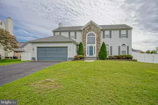 296 Rushfoil Dr, Monroe Township, NJ 08094 - Photo 1