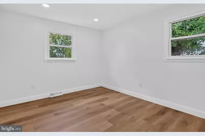 317 N Grand Avenue, National Park, NJ 08063 - Photo 17