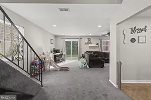 33 Phoenix Ct, Sewell, NJ 08080 - Photo 11