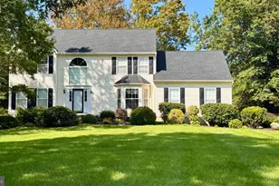 115 N Patricia Dr, Swedesboro, NJ 08085 - Photo 1