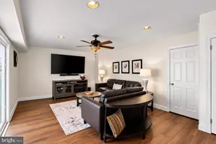 153 Mimosa Dr, Sewell, NJ 08080 - Photo 9