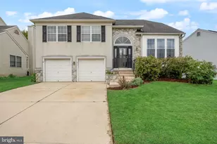 310 Sussex Ct, Swedesboro, NJ 08085 - Photo 1