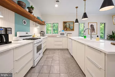 401 E Cherry Street, Wenonah, NJ 08090 - Photo 13