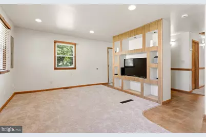 593 Tanger Avenue, Franklin Township, NJ 08322 - Photo 5