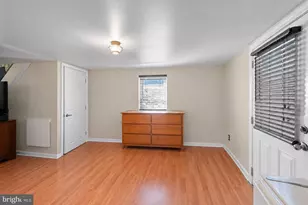 1 Queen St, Paulsboro, NJ 08066 - Photo 9