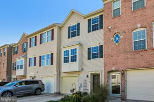516 Boxwood Ln, Woodbury, NJ 08096 - Photo 3