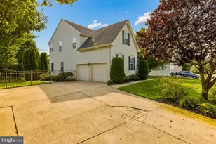 308 Wellington Way, Woolwich Township, NJ 08085 - Photo 3