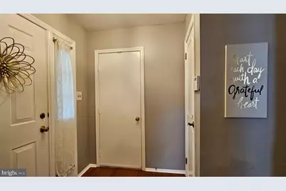 31 Blanchard Drive, Woodbury, NJ 08096 - Photo 5