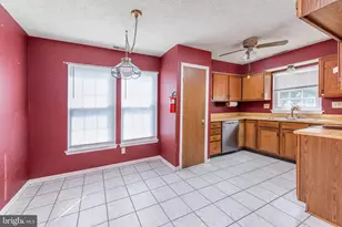 9 Ware Dr, Glassboro, NJ 08028 - Photo 5