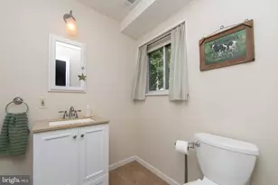 1205 Iris Ave, Monroe Township, NJ 08094 - Photo 25