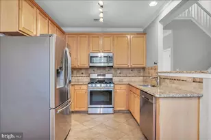 146 Chancellor Dr, Woodbury, NJ 08096 - Photo 9
