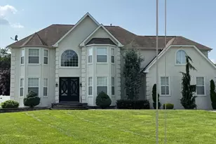 4 Alison Ct, Woodbury, NJ 08096 - Photo 1