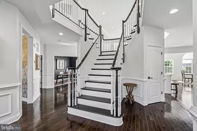 304 Salarno Court, Harrison Township, NJ 08062 - Photo 5