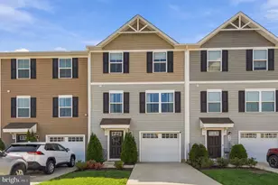 224 Rothberg Dr, Monroe Township, NJ 08094 - Photo 1
