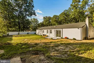 1146 Violet Ave, Monroe Township, NJ 08094 - Photo 15