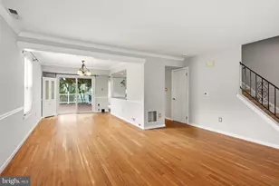 104 Crescent Hollow Dr, Sewell, NJ 08080 - Photo 3