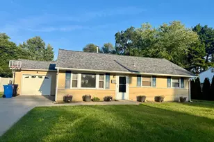 259 N Dennis Dr, Clayton, NJ 08312 - Photo 1