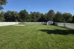 12 McIntosh Rd, Sewell, NJ 08080 - Photo 3