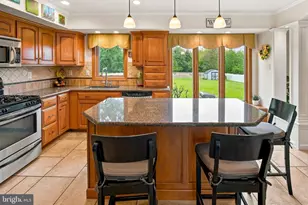 12 McIntosh Rd, Sewell, NJ 08080 - Photo 17
