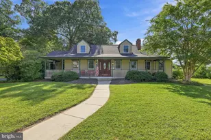 131 Morris Ave E, Sewell, NJ 08080 - Photo 1
