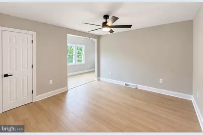 329 Woodbury Turnersville Road, Grenloch, NJ 08032 - Photo 19