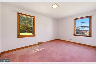 51 Quaker Road, East Greenwich Township, NJ 08056 - Photo 9
