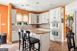 220 Ripley Ct, Monroe Township, NJ 08094 - Photo 11