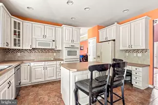 220 Ripley Ct, Monroe Township, NJ 08094 - Photo 15