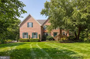 229 Jennings Ct, East Greenwich Township, NJ 08056 - Photo 1