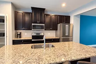 58 Peacock Cir, Sewell, NJ 08080 - Photo 7