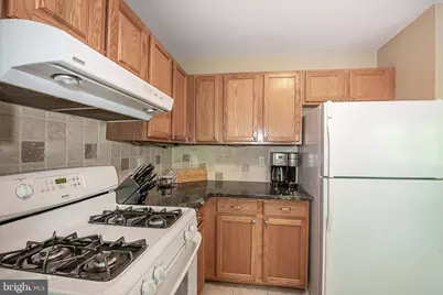 148 Stoneshire Drive, Glassborough, NJ 08028 - Photo 15