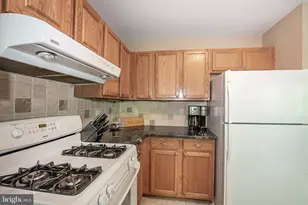 148 Stoneshire Dr, Glassboro, NJ 08028 - Photo 15