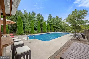 5 Orchard Dr, Harrison Township, NJ 08062 - Photo 1