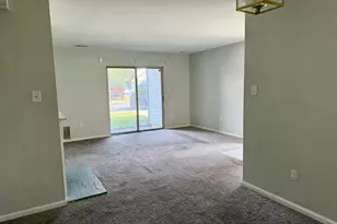 547 Cascade Ct, Sewell, NJ 08080 - Photo 3