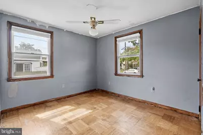 525 W Red Bank Avenue, West Deptford, NJ 08096 - Photo 27