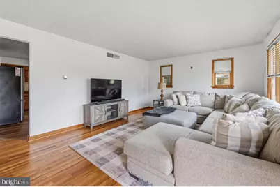 97 Center Street, Greenwich Township, NJ 08027 - Photo 3