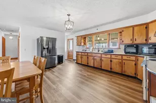 97 Center St, Greenwich Township, NJ 08027 - Photo 5