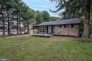 37 E Clayton Ave, Clayton, NJ 08312 - Photo 3