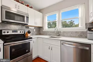 22 Corona Ct, Sewell, NJ 08080 - Photo 13
