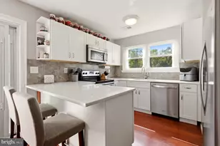 22 Corona Ct, Sewell, NJ 08080 - Photo 11