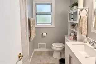 506 Green Valley Rd, Washington Township, NJ 08012 - Photo 7