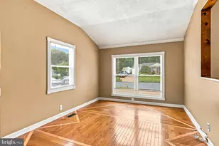 948 Lois Dr, Monroe Township, NJ 08094 - Photo 13