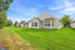 7 Duxbury Ct, Swedesboro, NJ 08085 - Photo 3