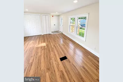 212 Harrison Avenue, Monroe Township, NJ 08094 - Photo 3