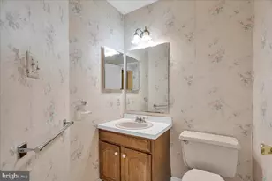 1128 Parliament Way, West Deptford Township, NJ 08086 - Photo 17