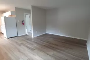 14 Girard Rd S, Glassboro, NJ 08028 - Photo 9