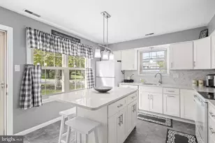501 Essex Ct, West Deptford, NJ 08051 - Photo 13